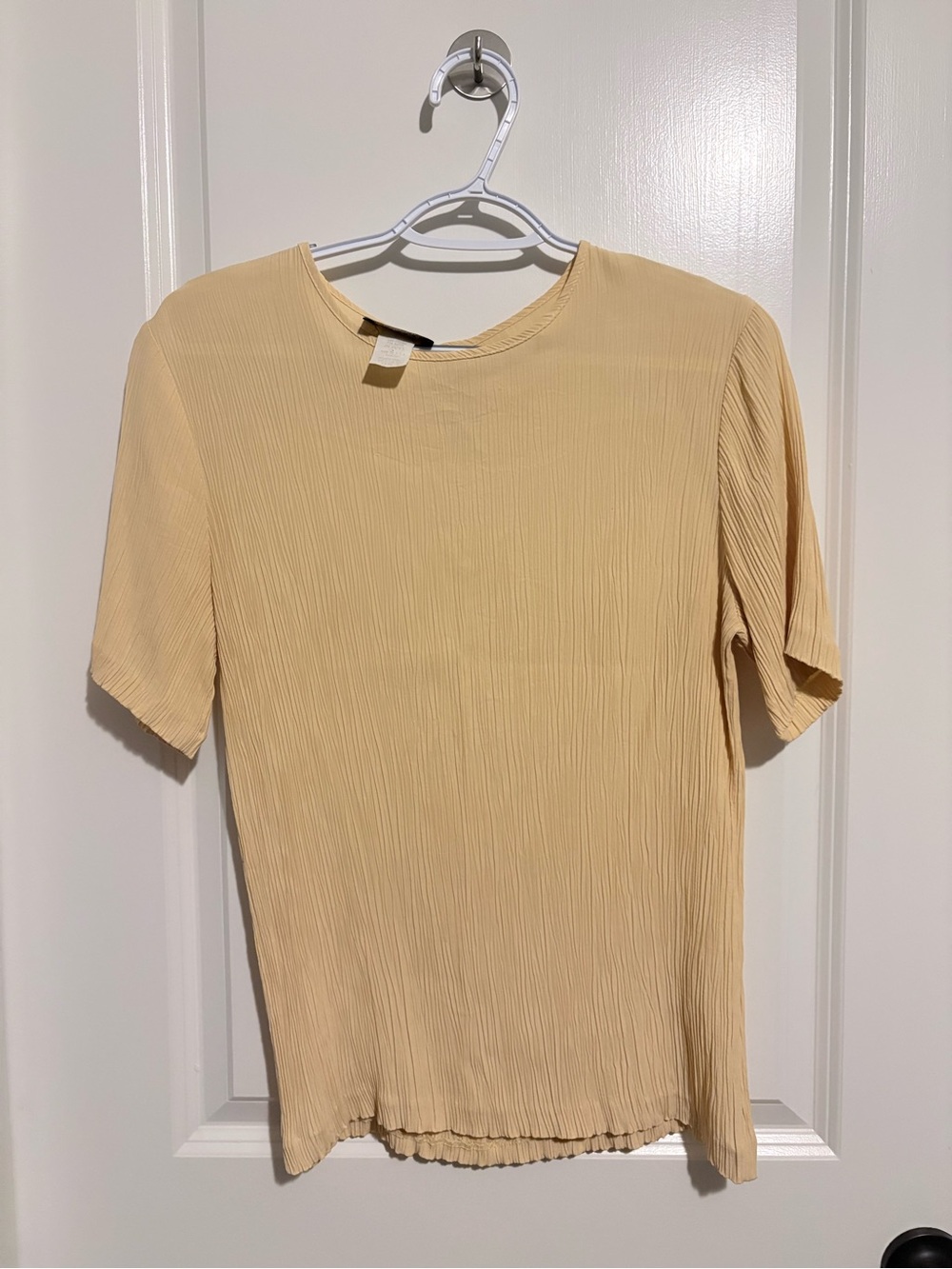 Women's Casablanca Vintage Pleated Short Sleeve Top with Shoulder Pads